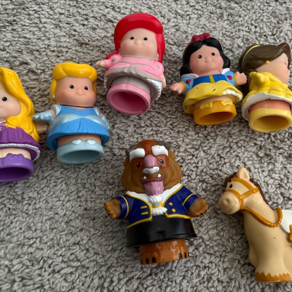 FREE SHIP Little People Disney Princess Castle Vintage - Picture 9 of 13